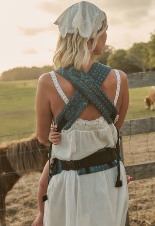 bumpsuit-x-spell-armadillo-baby-carrier